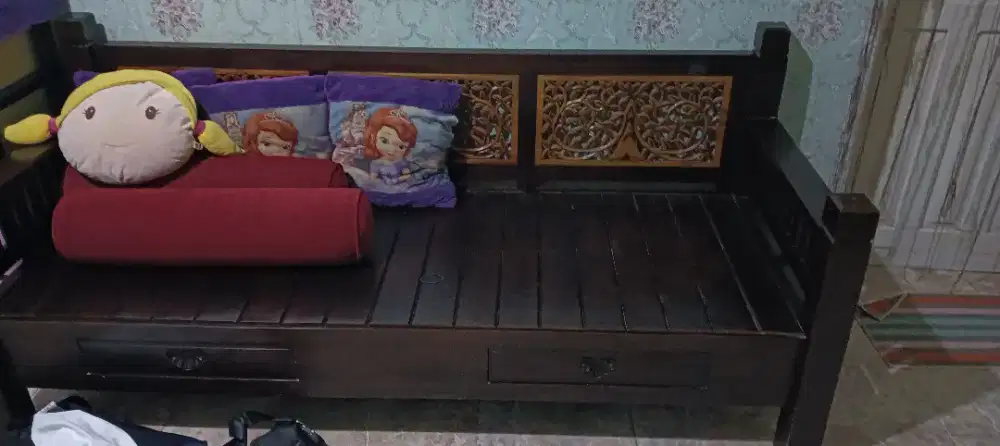 Bale - bale jati bonggol