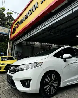 HONDA JAZZ RS 1.5 CVT 2015(KM70RB)DP10JT/FULLRECORD/NOPR/TGN1/PUTIH!!!