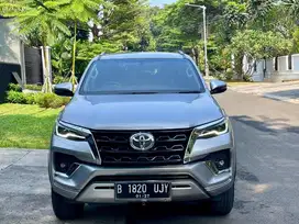 Fortuner VRZ 2.4 AT 2021 Silver | Termurah