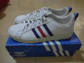 Sepatu Adidas Neo France size 44