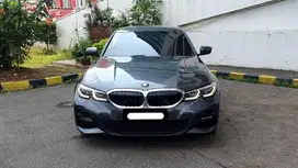 km35rb bmw 330i m sport 2020 abu metalik tangan pertama dari baru