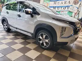 XPANDER CROSS PREMIUM AT 2022 KM 24RIBU