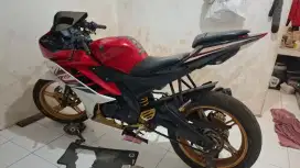 Yamaha R 15 2014