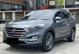 Dijual Hyundai Tucson XG Matic 2016 servis record terawat