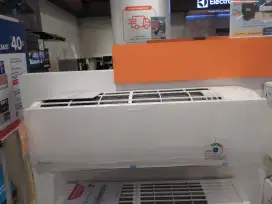 Kredit AC Daikin 1/2pk