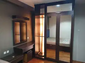 Nempel dengan Kampus UI Salemba Jakarta pusat dan sudah fullfurnished