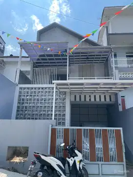 Jual Rumah Bagus type 140/110 bonus furniture jatihandap Cicaheum