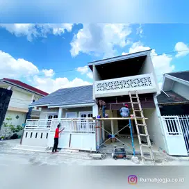 rumah 2 lantai area wedomartani sangat strategis dan nyaman