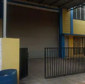 Gudang Rapi Taman Tekno dekat tol kontainer masuk BSD