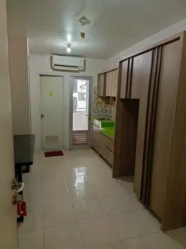 DISEWAKAN MURAH TAHUNAN GADING NIAS 1 KMR SEMI FURNISH SIAP HUNI