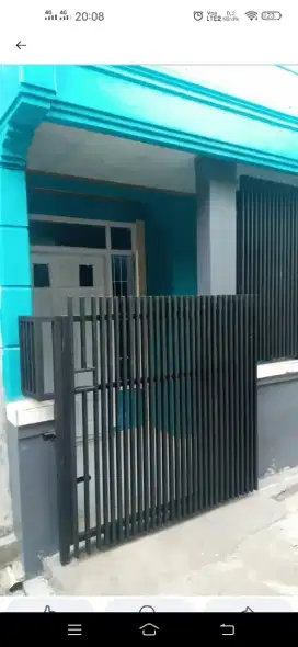 Di jual rumah 2 tingkat