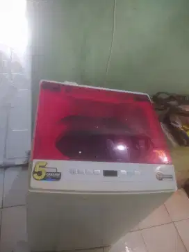 Mesin cuci 1 tabung Polytron manual 9kg