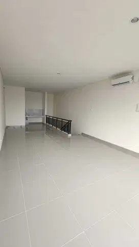 Disewakan Ruko 2 Lantai uk 5x10m di Pisa Grande By Rumah Chinida