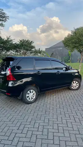 Limited edition Toyota Avanza E 2017