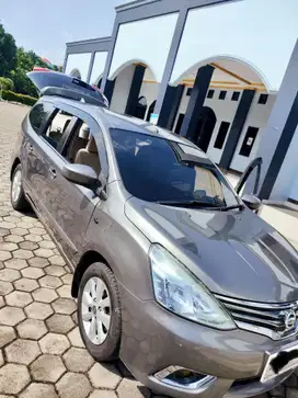 Nissan Grand livina 2014 Bensin