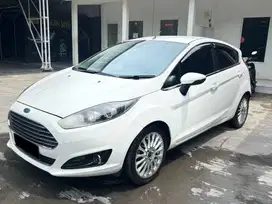 Jual Santai Ford Fiesta th 2014 type S (1500 cc)