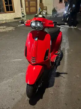 Vespa sprin iget abs 2021