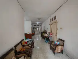 Dijual RumahHitung Tanah Simpang Darmo Permai Selatan Strategis