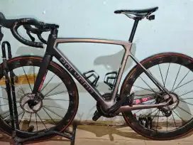 Polygon Strattos S8 Size M