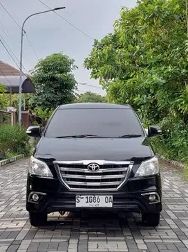 Toyota Kijang Innova 2014 Bensin