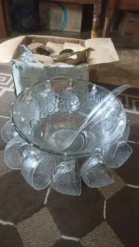 satu set mangkok es buah