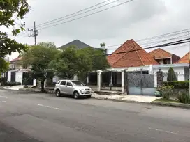 Rumah pusat kota murah