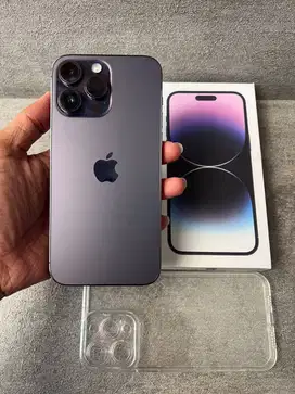 Nyri iphone 15 pro 256gb