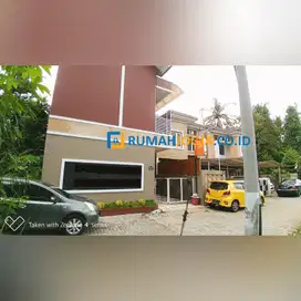 rumah kost ekskusif 10 kamar tidur palagan utara hotel hyatt