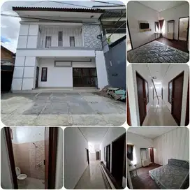 rumah kost ekslusif jalan kabupaten dangat strategis area kampus