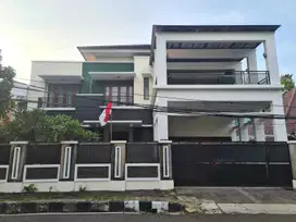 Dijual Rumah Mewah di Menteng Jakarta Selatan