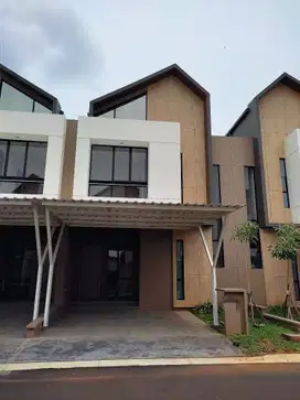 Disewakan rumah 2lt ready Juni pertengahan Fedora Park Suvarna Sutera