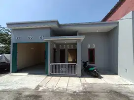 Di Sewakan Rumah Baru utara terminal condongcatur
