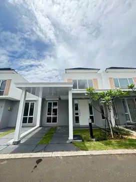 Disewakan Rumah Sudah Tutup Belakang Di Paramount Petals