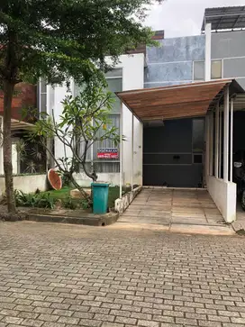 DISEWAKAN RUMAH KENTEN CITY KOMPLEK ELITE THE SPRING PALEMBANG