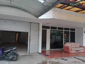 Rumah sewa murah Dharmahusada indah tengah