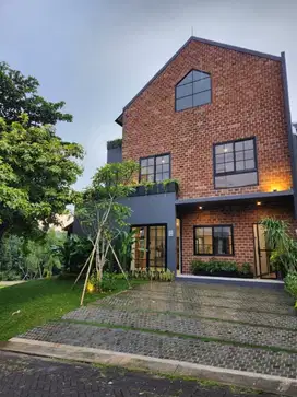 Rumah bangunan mandiri di BSD Delatinos