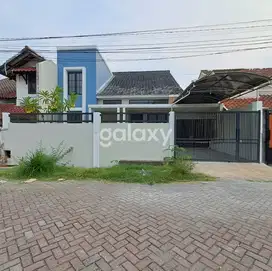 Baru Renovasi Bagus  Siap Huni Rumah Satelit Utara