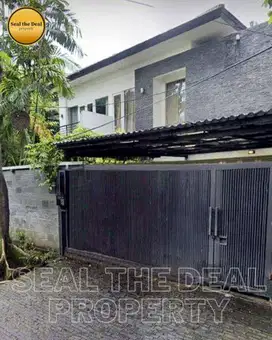 Disewakan Rumah Bisa U/ Silent Office Di Kebayoran Baru Jkt  STDN0157