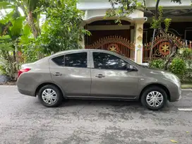 Nissan Almera 2012 grand livina