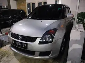 Suzuki SWIFT 2011