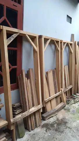 Kusen, Daun Pintu Kayu Jati