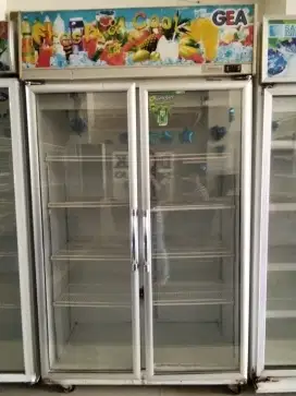 SHOWCASE GEA 2 PINTU MURAH