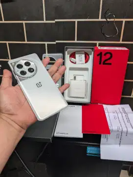 One Plus 12 Global 5G Ram 24/1TB Mulus Normal Beacukai Siap Pakai