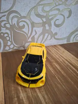 Robot mainan anak transformer asli
