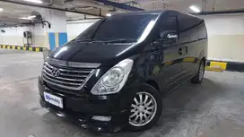 DP Rendah  11JT Hyundai H-1 2.5 CRDi Royale Solar-AT 2014 Hitam