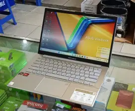 Asus vivobook 1404FA Ryzen 5 7520