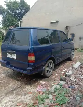Mitsubishi kuda deluxe
