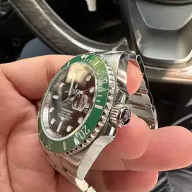 Rolex sumariner starbucks