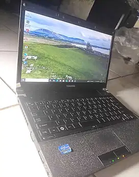 Laptop Core i5 Gen 3 Ram 8GB SSD Windows 10 Batre Aman