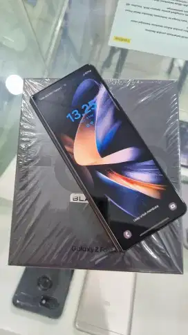Samsung Galaxy Z Fold4 Ram 12/256GB Minus lcd dalam gk bisa